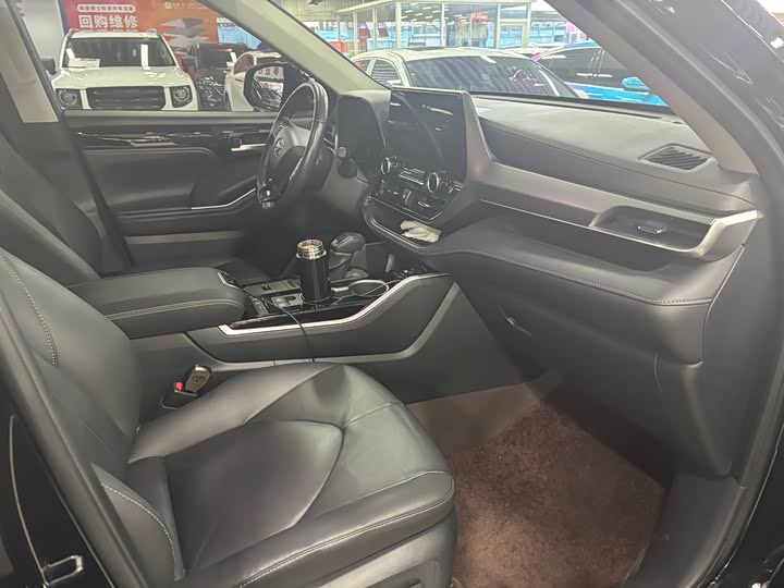 Toyota Highlander 2024 2024款 2.5L智能电混双擎四驱尊贵版 7座