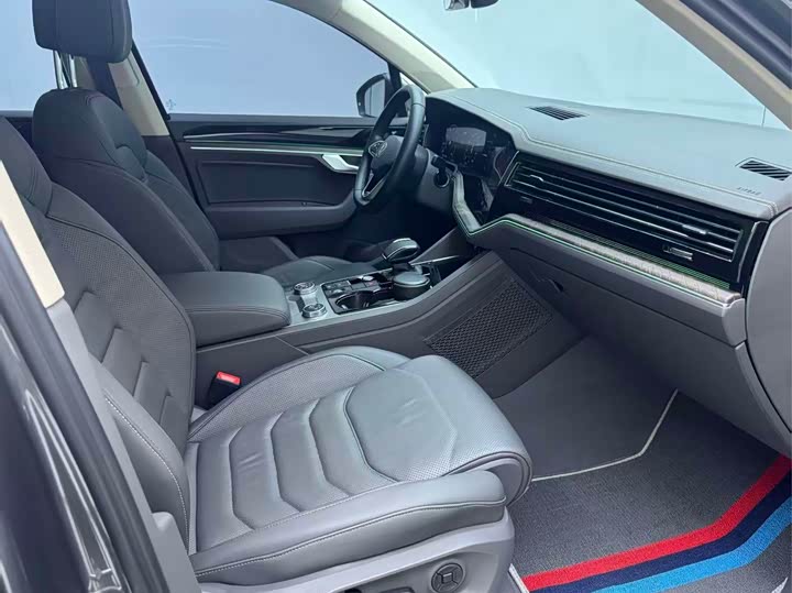 Volkswagen Touareg 2023 2023款 2.0TSI 锐尚版