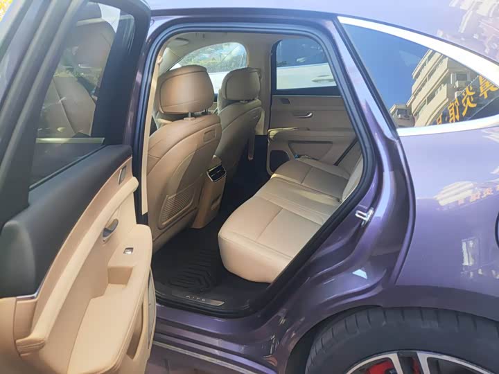 Aito M5 2025 2025款 增程 Ultra 四驱版