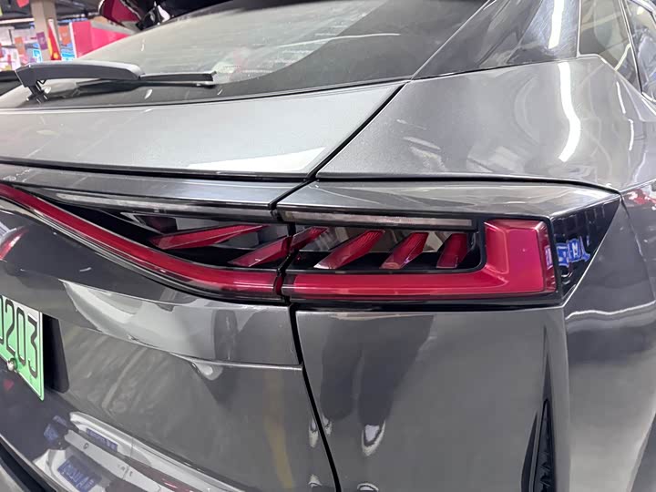 Changan UNI-Z Hybrid 2024 2024款 蓝鲸智电iDD 125km 卓越型