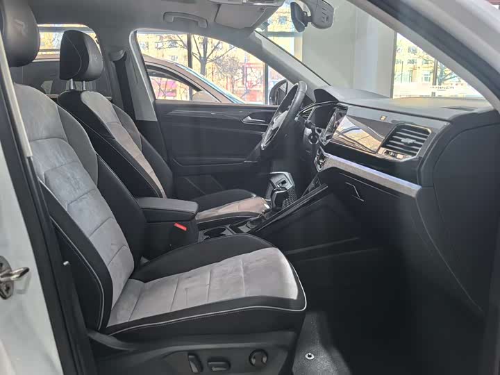 Volkswagen Tayron X 2020 2020款 330TSI 两驱尊贵智联版