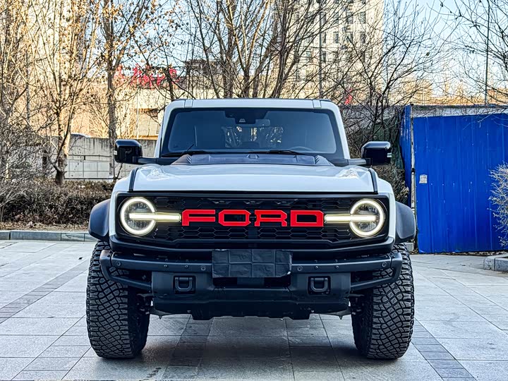 Ford Bronco 2024 2024款 2.3T 荒地