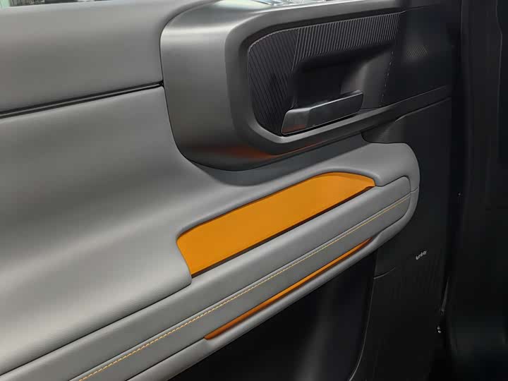 BAIC Beijing BJ40 Hybrid 2025 2025款 进阶版