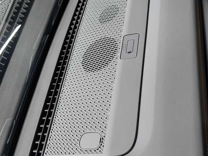 BAIC Beijing BJ40 Hybrid 2025 2025款 进阶版