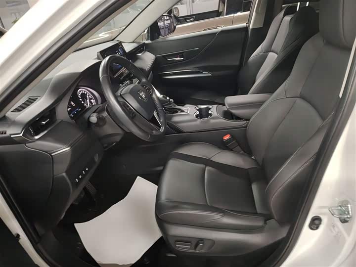 Toyota Venza 2023 2023款 2.0L CVT两驱豪华版