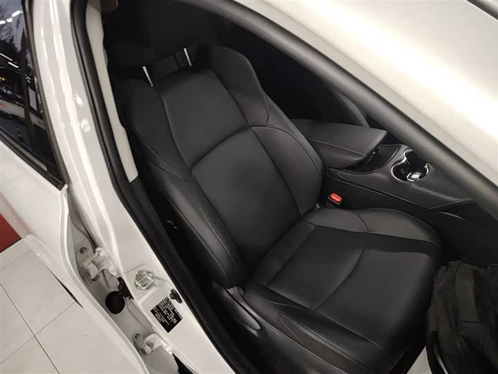 Toyota Venza 2023 2023款 2.0L CVT两驱豪华版