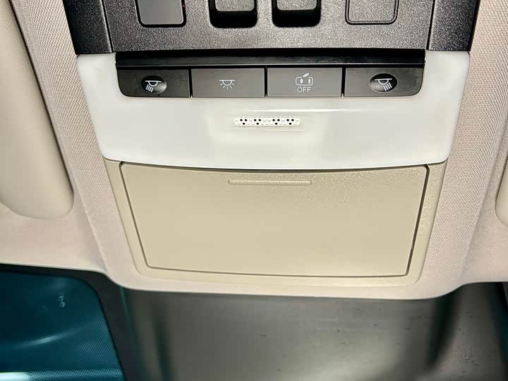 Nissan X-Trail 2023 2023款 e-POWER 超混双电机四驱豪华版