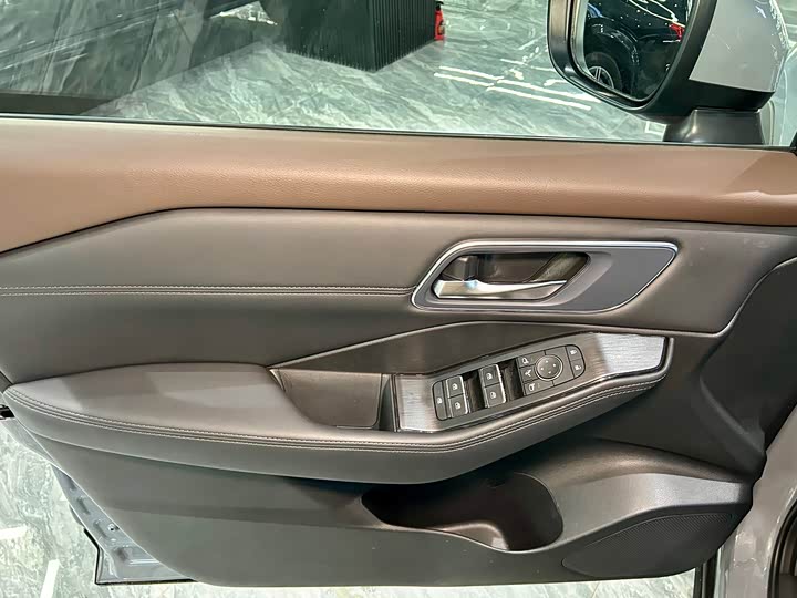 Nissan X-Trail 2023 2023款 e-POWER 超混双电机四驱豪华版