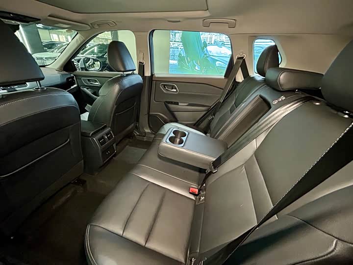 Nissan X-Trail 2023 2023款 e-POWER 超混双电机四驱豪华版