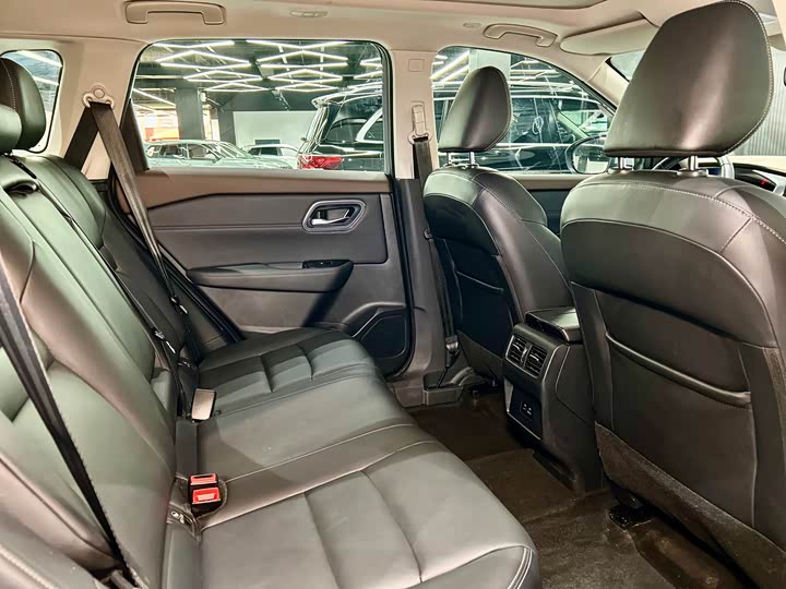 Nissan X-Trail 2023 2023款 e-POWER 超混双电机四驱豪华版