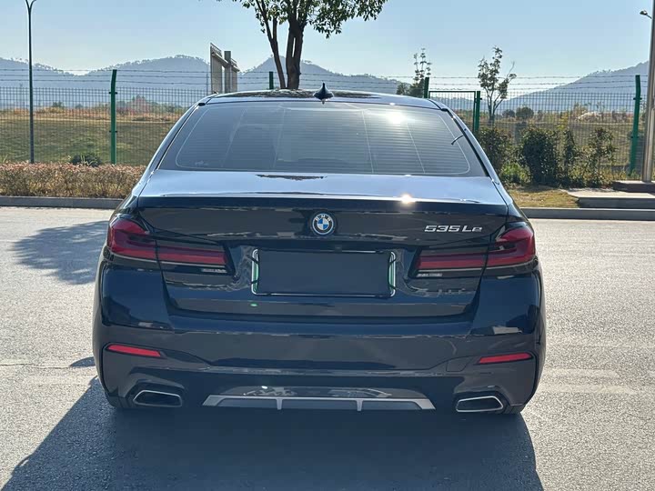 BMW 5 Series Hybrid 2022 2022款 改款二 535Le 先锋版M运动套装