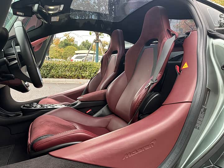 McLaren GT 2023 2023款 4.0T 标准型