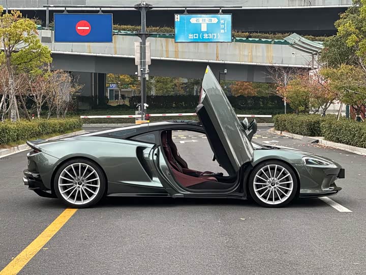 McLaren GT 2023 2023款 4.0T 标准型