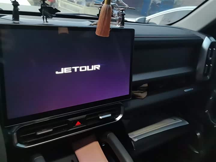 Jetour T2 2025 2025款 1.5TD DCT两驱探索