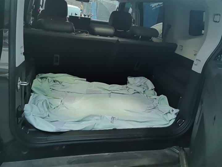 Jetour T2 2025 2025款 1.5TD DCT两驱探索