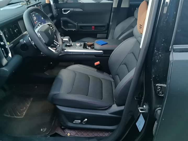 Jetour T2 2025 2025款 1.5TD DCT两驱探索