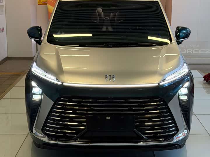 Buick GL8 ES 2026 2026款 陆尊 智享版