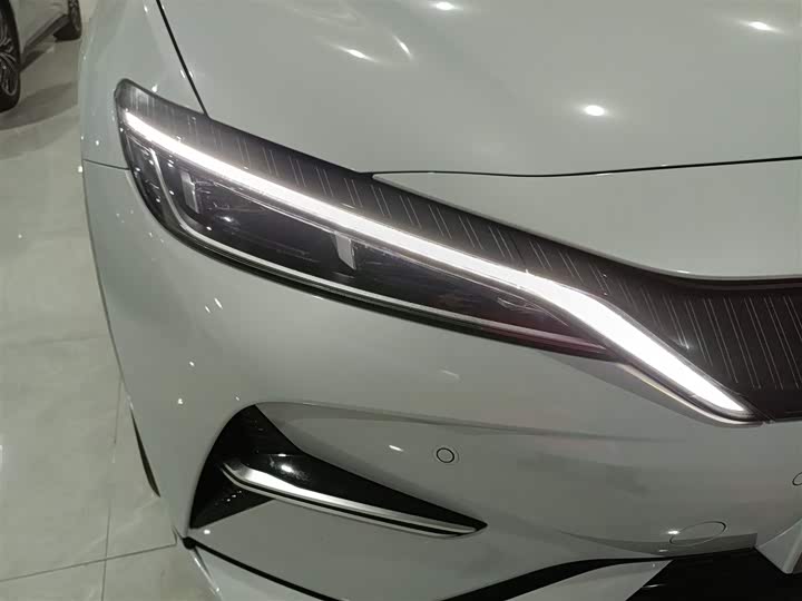 BYD Song L 2025 2025款 智驾版 662km 激光雷达卓越型