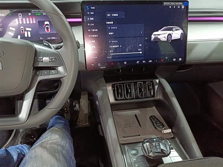 BYD Song L 2025 2025款 智驾版 662km 激光雷达卓越型