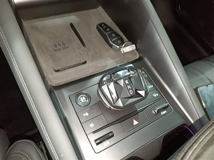 BYD Song L 2025 2025款 智驾版 662km 激光雷达卓越型