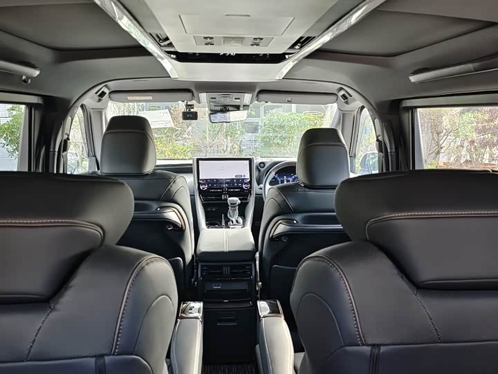 Toyota Alphard 2023 2023款 双擎 2.5L 臻享·黄金版