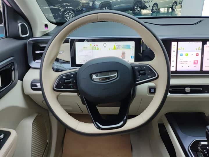 Geely Icon 2023 2023款 1.5TD 巧克力醇臻版