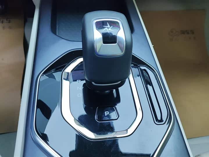 Geely Icon 2023 2023款 1.5TD 巧克力醇臻版