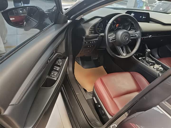 Mazda 3 (Axela) 2023 2023款 2.0L 自动质臻版