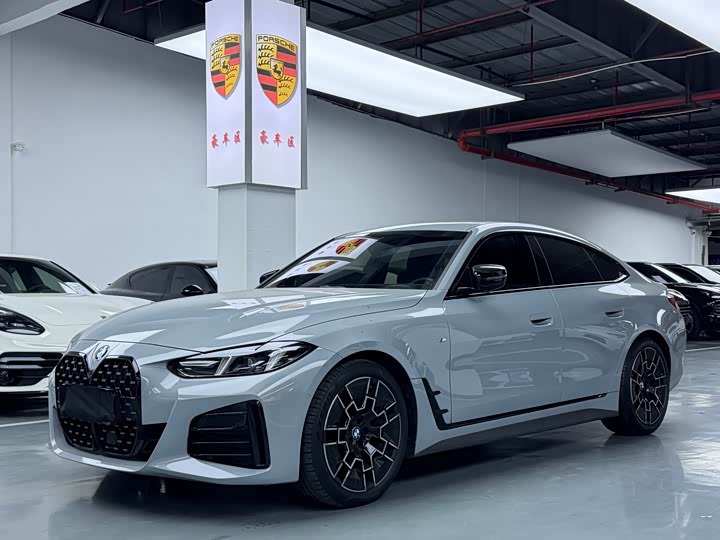 BMW 4 Series 2024 2024款 430i Gran Coupe M运动曜夜套装