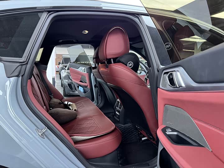 BMW 4 Series 2024 2024款 430i Gran Coupe M运动曜夜套装