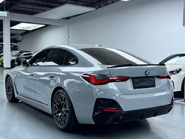 BMW 4 Series 2024 2024款 430i Gran Coupe M运动曜夜套装