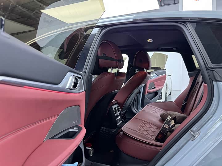 BMW 4 Series 2024 2024款 430i Gran Coupe M运动曜夜套装