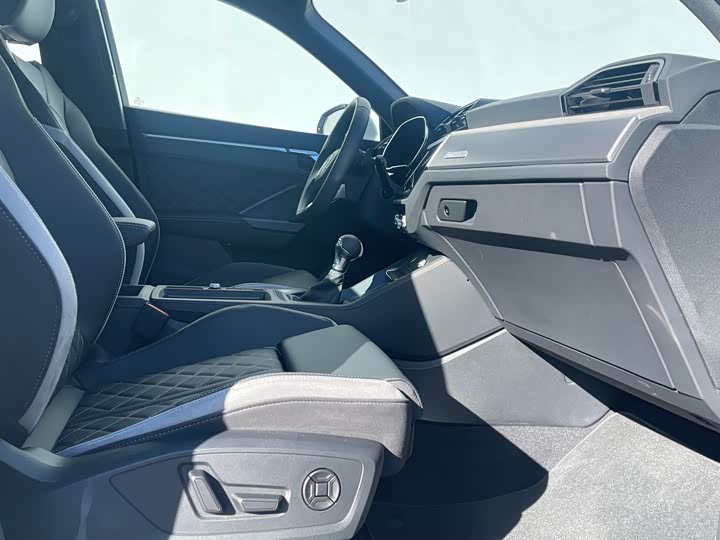 Audi Q3 2024 2024款 35 TFSI 时尚动感型