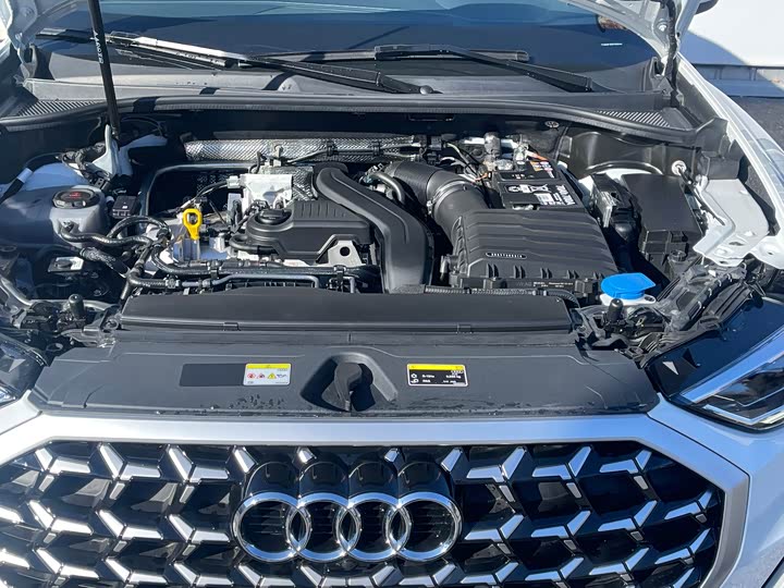 Audi Q3 2024 2024款 35 TFSI 时尚动感型