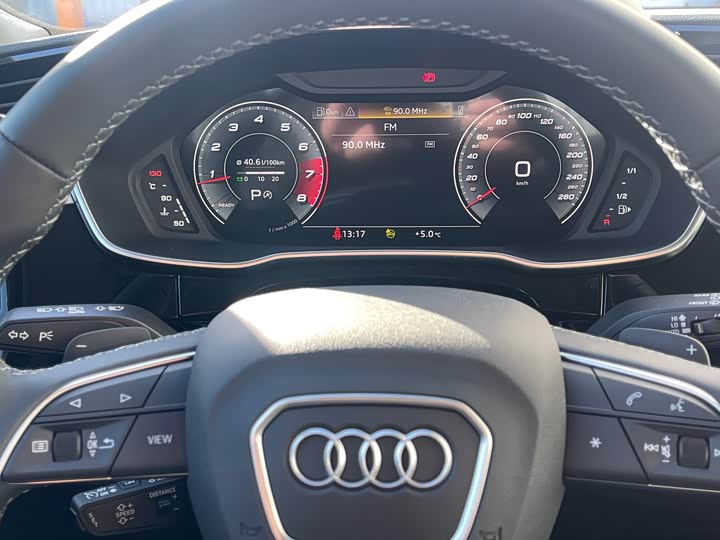 Audi Q3 2024 2024款 35 TFSI 时尚动感型