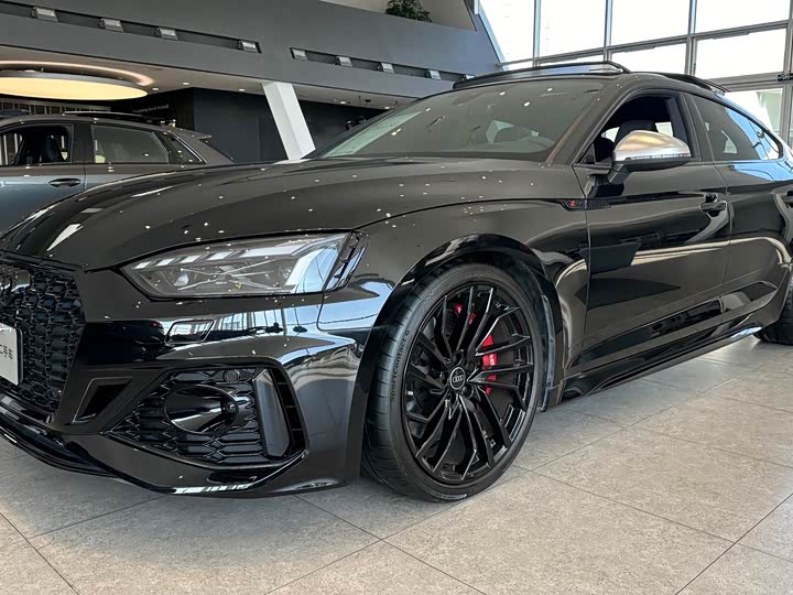 Audi RS 5 2023 2023款 RS 5 2.9T Sportback 黑曜版