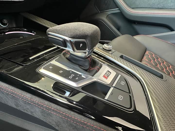 Audi RS 5 2023 2023款 RS 5 2.9T Sportback 黑曜版