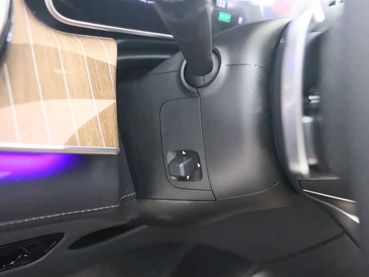 Mercedes-Benz EQE SUV 2024 2024款 500 4MATIC 豪华版