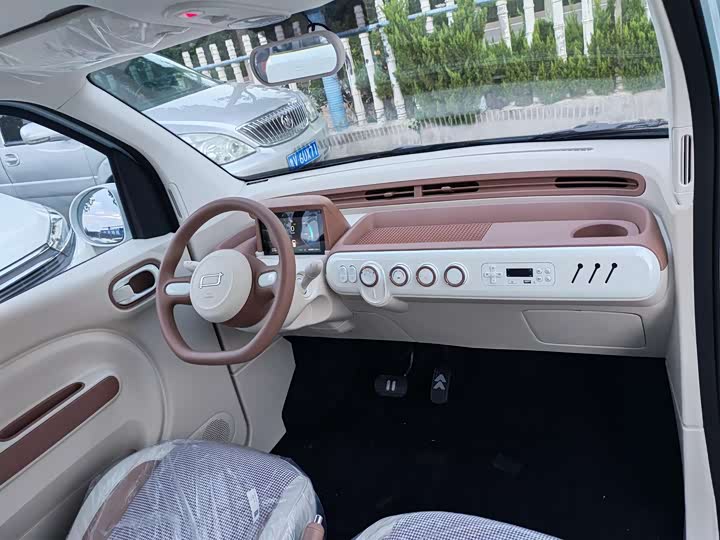 Bestune Pony 2026 2026款 222km 炫彩马