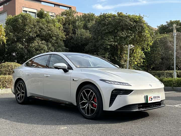 Dongfeng Yipai eπ 007 2025 2025款 纯电 565四驱Max领航版