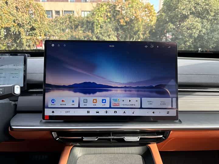 Dongfeng Yipai eπ 007 2025 2025款 纯电 565四驱Max领航版