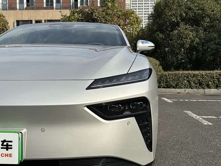 Dongfeng Yipai eπ 007 2025 2025款 纯电 565四驱Max领航版