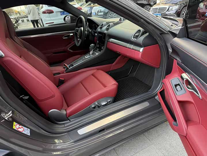 Porsche 718 2023 2023款 Cayman Style Edition 2.0T