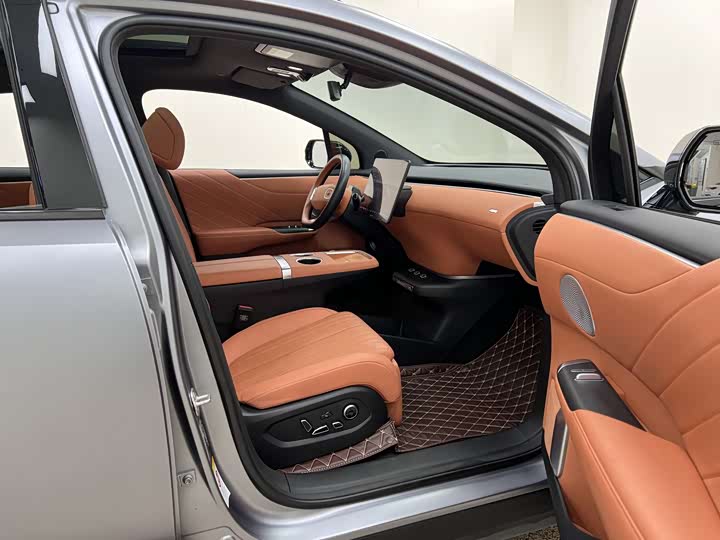 Changan Qiyuan (Nevo) E07 2025 2025款 纯电 四驱 90kWh Ultra高性能版