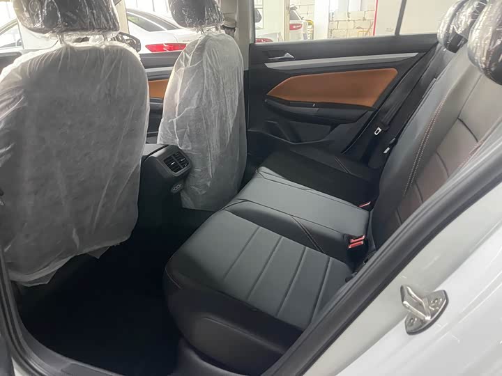 Volkswagen Bora 2025 2025款 200TSI DSG悦行PRO版