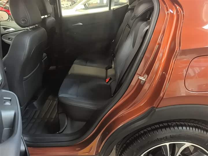 Buick Encore GX 2020 2020款 20T CVT两驱豪华型