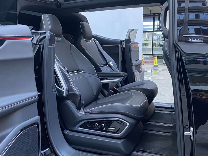 HiPhi X 2022 2022款 智远版6座 长续航版