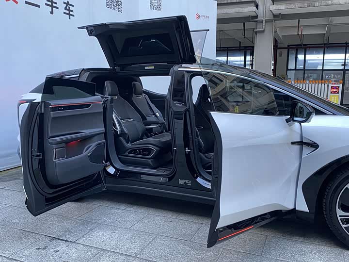 HiPhi X 2022 2022款 智远版6座 长续航版