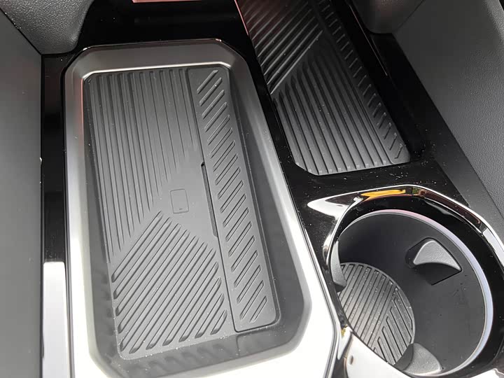 BMW i5 2025 2025款 eDrive 40L M运动套装