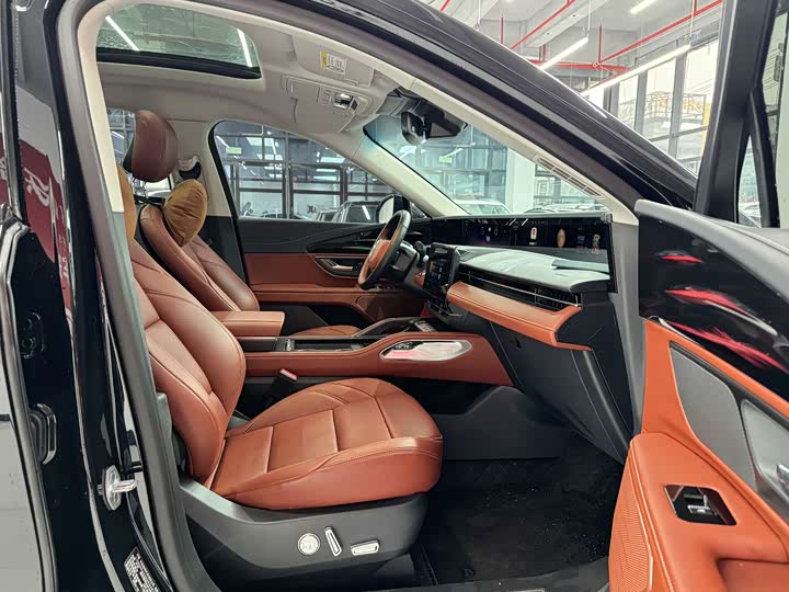 Lincoln Nautilus 2025 2025款 2.0T 四驱尊逸版